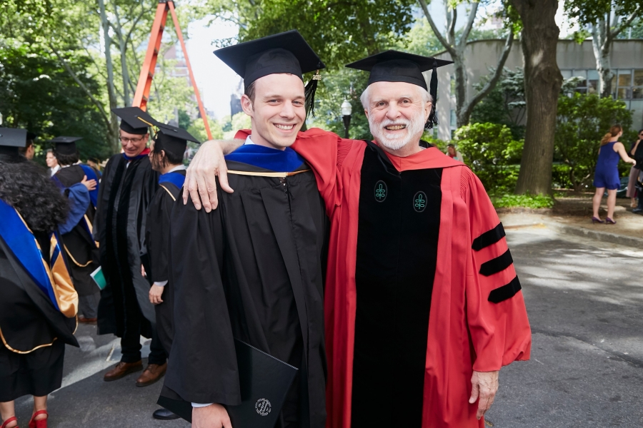 75316_2018 Convocation Class Photo